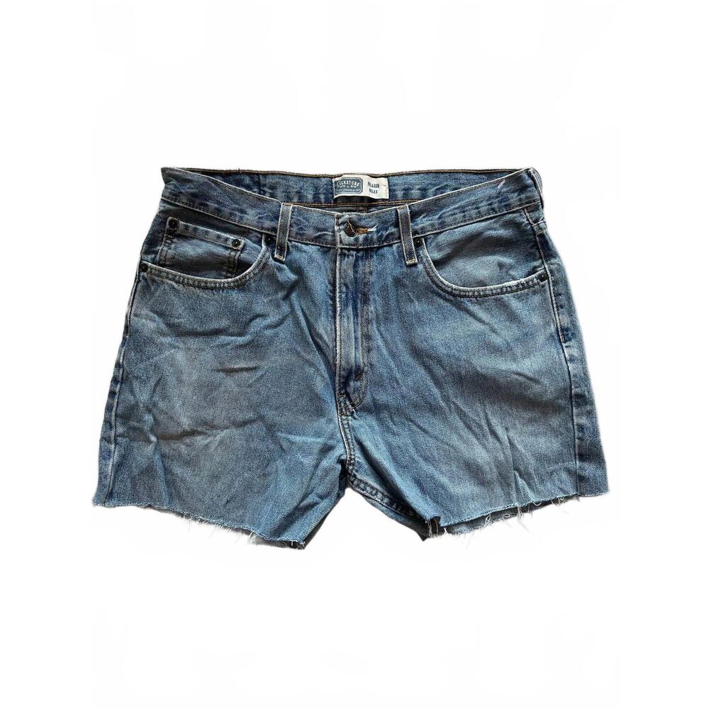 NEW LEVI'S women's signature cutoffs shorts in dark wash denim